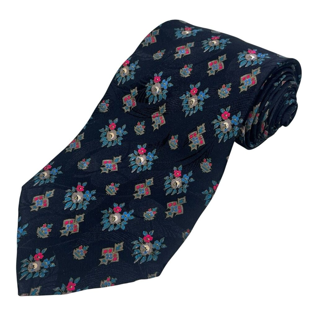 Brioni Neck Tie 100% Silk Black Floral Shadow Design 60”L 4.25”W